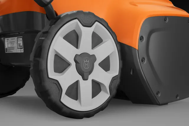 Akutoitel lumepuhur Husqvarna ST 253i