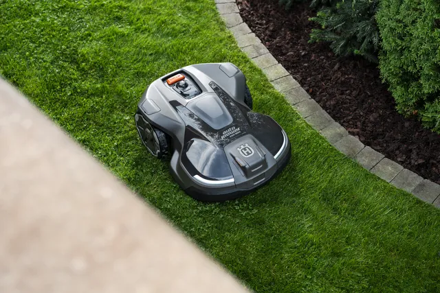 Kodukasutuse robotniiduk Husqvarna Automower® 312V (kaablivaba)