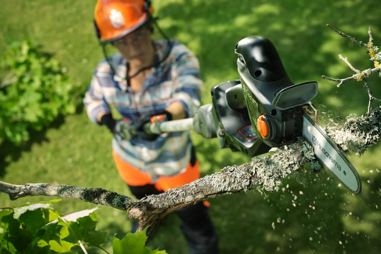 Akutoitel oksasaag Husqvarna Aspire™ P8X-P4A + Aspire™ teleskoopvars + aku ja laadija