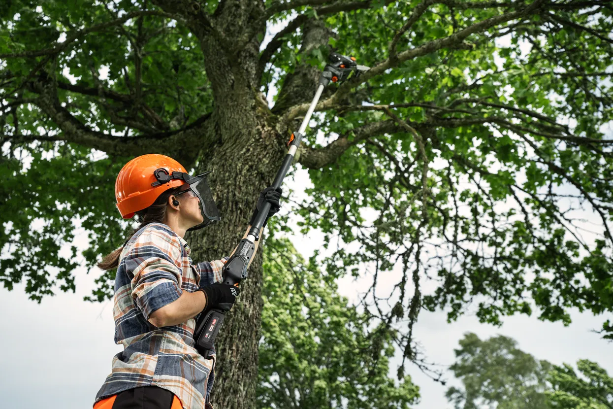 Akutoitel oksasaag Husqvarna Aspire™ P8X-P4A + Aspire™ teleskoopvars + aku ja laadija
